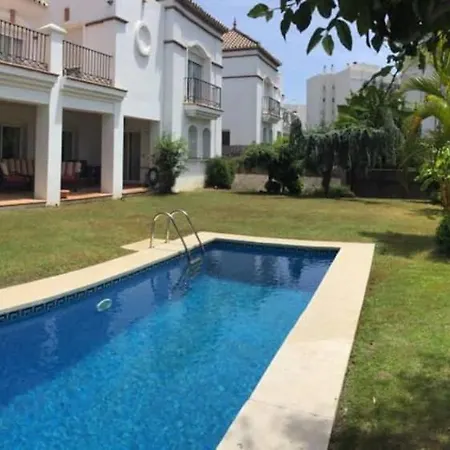 Villa A In The Center Next To The Sea *